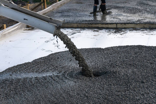  Strathmore, CA Concrete contractor Pros